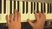 Hogyan zongorázzunk úgy, mint Philip Glass